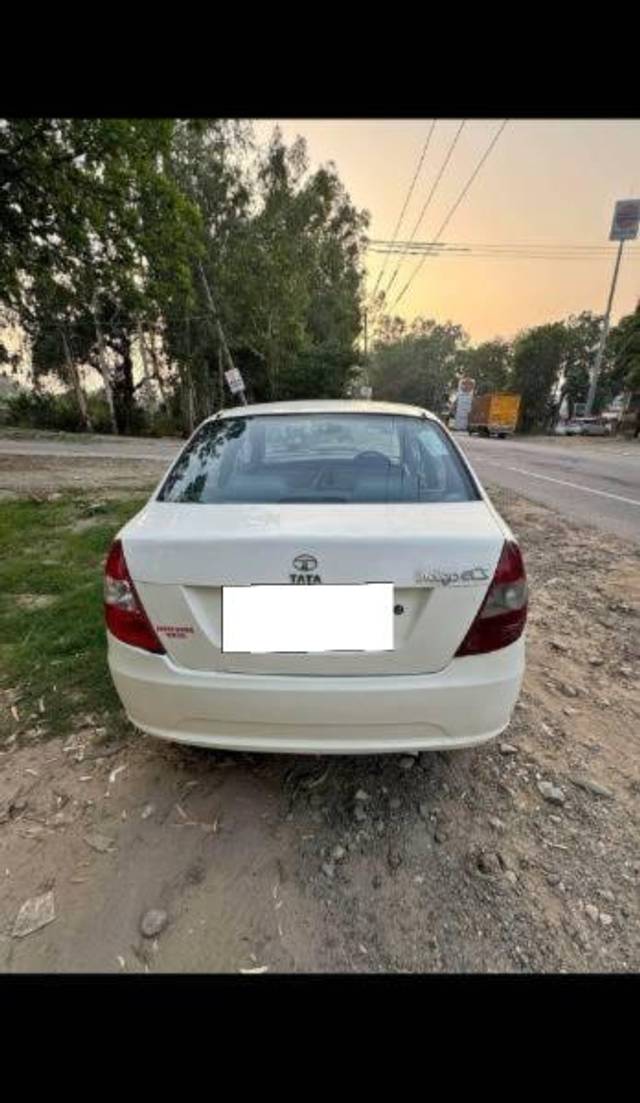 https://images10.gaadi.com/usedcar_image/4311677/original/processed_4f5fdb96-f5c2-4c81-86ee-ffac1ae6423c.jpg?imwidth=6401