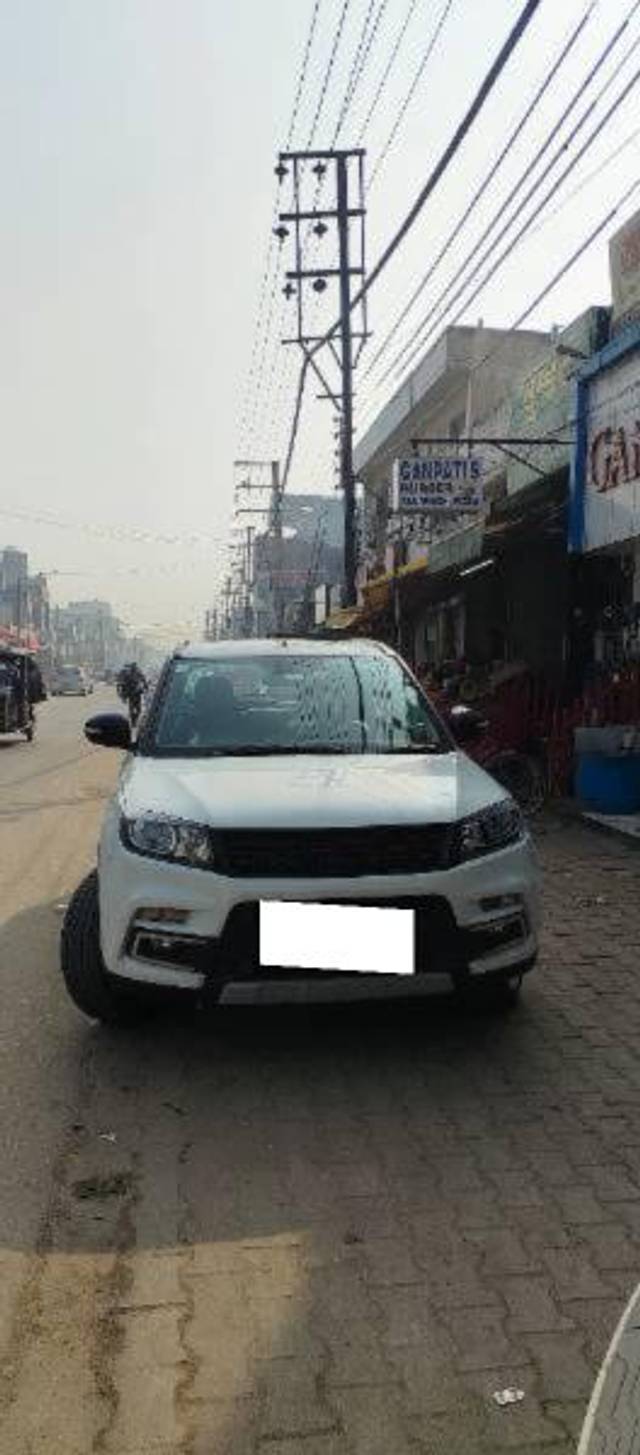 https://images10.gaadi.com/usedcar_image/4311717/original/processed_c114a742-30a2-4ff9-b573-bad8a4e94180.jpg?imwidth=6400