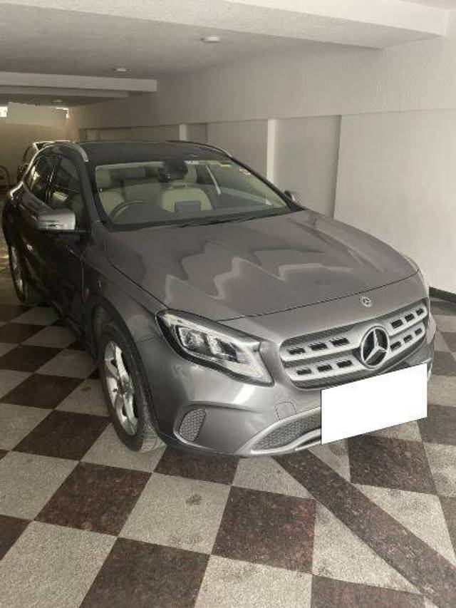 https://images10.gaadi.com/usedcar_image/4311738/original/ca72ae99c2d7e5c85a6094b4e1535616.jpeg?imwidth=6400