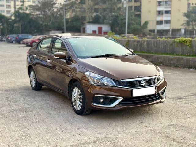 https://images10.gaadi.com/usedcar_image/4311813/original/processed_2523e985d8c4bc330af94ee119a1f2f9.jpg?imwidth=6400