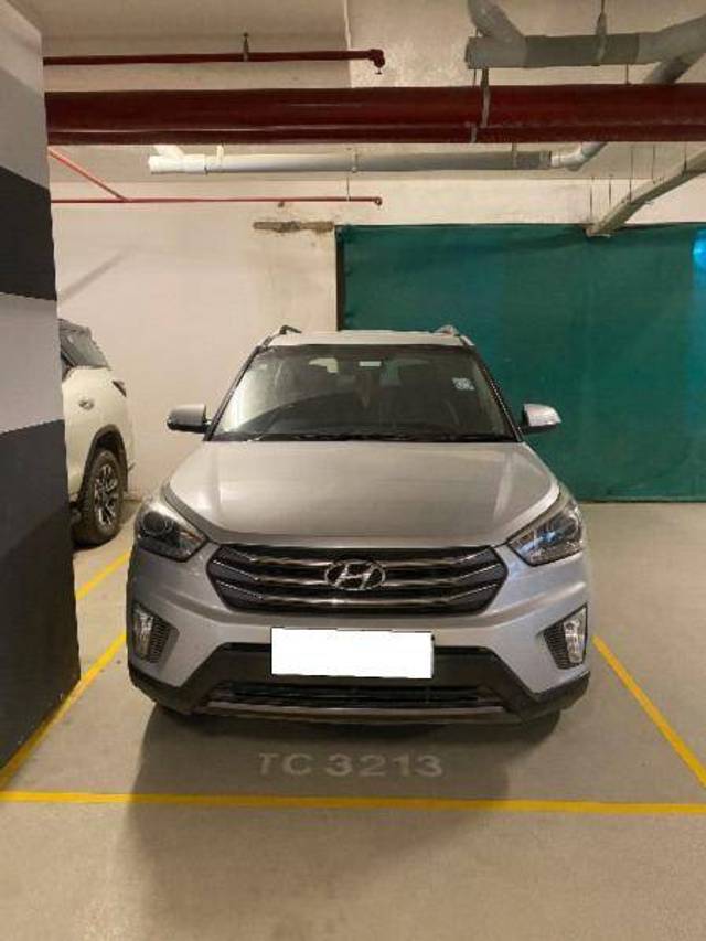 https://images10.gaadi.com/usedcar_image/4311830/original/575c976b1e7bd1877f54682bcf3f3817.jpg?imwidth=6400