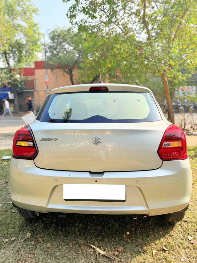 https://images10.gaadi.com/usedcar_image/4311837/original/processed_140291cdc3ef275b060f9349038b007e.jpg?imwidth=6401