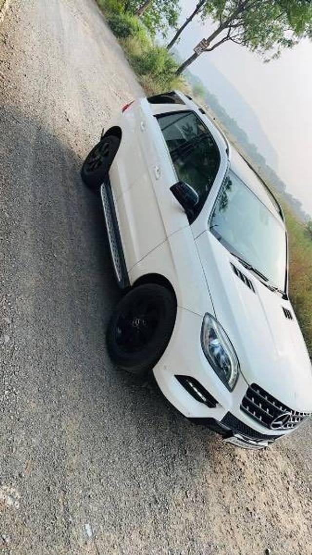 https://images10.gaadi.com/usedcar_image/4311886/original/3bb3f315cbb44e8c2ed28ddaf68f9f8c.jpeg?imwidth=6402