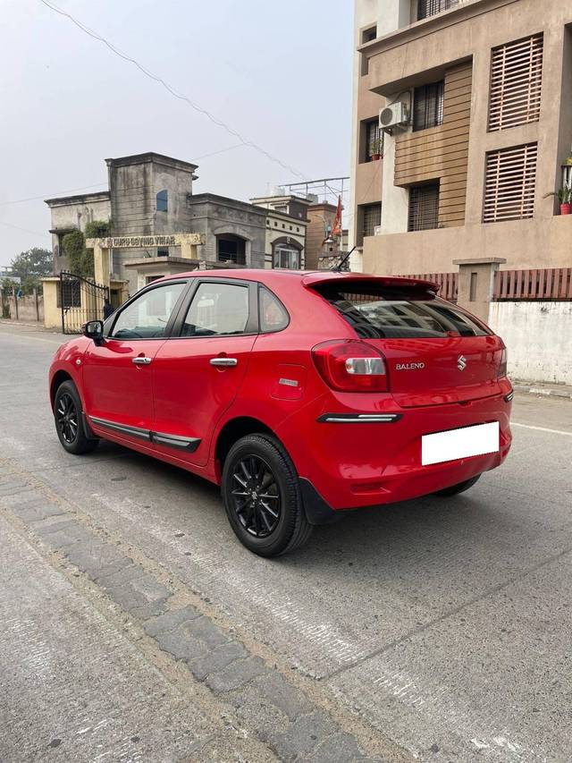 https://images10.gaadi.com/usedcar_image/4311920/original/processed_d72447692867e25d7a22b90a0c81a937.jpg?imwidth=6402