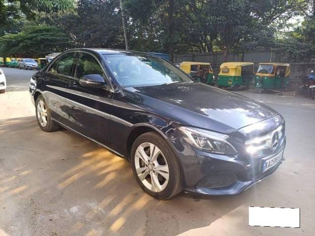 https://images10.gaadi.com/usedcar_image/4311992/original/processed_3d0d4418e0d9a5c1324e97c1b6821d50.jpg?imwidth=6400