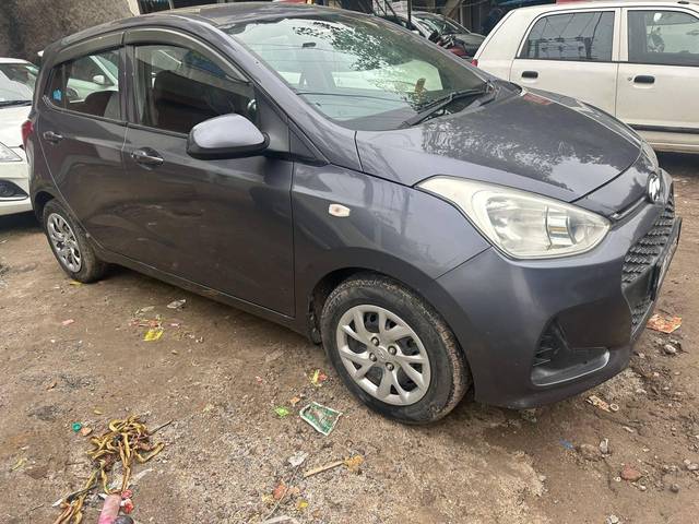 https://images10.gaadi.com/usedcar_image/4312024/original/processed_70ef026e28e1a16494e1019c02a94141.jpg?imwidth=6400