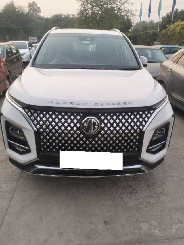 https://images10.gaadi.com/usedcar_image/4312116/original/processed_570c2dc94e7d24522360157ced285b5e.png?imwidth=6400