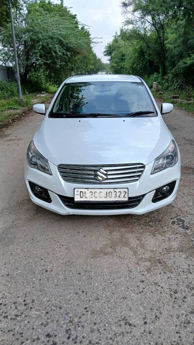 https://images10.gaadi.com/usedcar_image/4312182/original/processed_b972a0ce3bb1c4880c8d535a3b0c2d1f.jpg?imwidth=6402