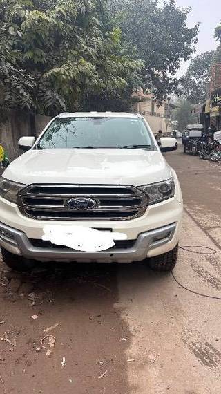 Ford Endeavour 2015-2020 Ford Endeavour 2.2 Trend AT 4X2