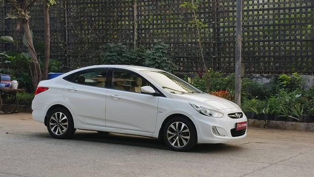 https://images10.gaadi.com/usedcar_image/4312335/original/processed_028356e1c460bd34d72a9d211976de47.jpg?imwidth=6400