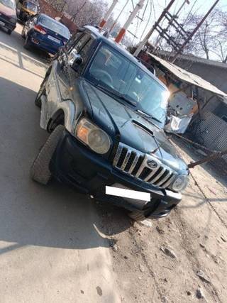 Mahindra Scorpio 2009-2014 Mahindra Scorpio VLX 4WD BSIV