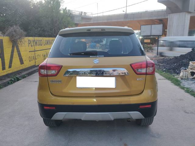 https://images10.gaadi.com/usedcar_image/4312536/original/processed_ea0734ca16f9e9a8b386f4fa48030197.jpg?imwidth=6401