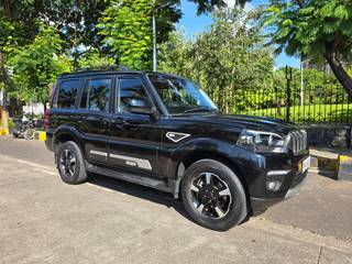 Mahindra Scorpio Mahindra Scorpio S 11 7CC