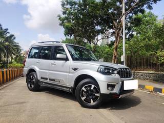 Mahindra Scorpio Mahindra Scorpio S 11 7CC