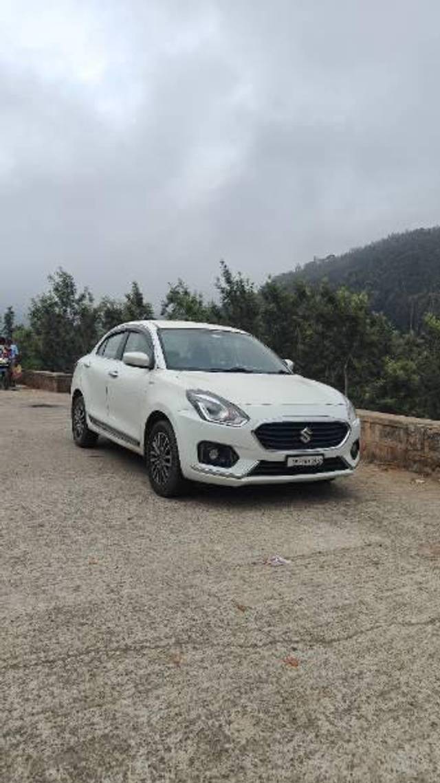 https://images10.gaadi.com/usedcar_image/4312737/original/processed_3c5ecdb2-ca85-4d82-b4f4-e6c81b7505b7.jpg?imwidth=6402