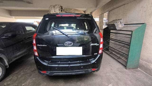 https://images10.gaadi.com/usedcar_image/4312744/original/319105e687e8d3919c97310bfa4b328d.jpg?imwidth=6401