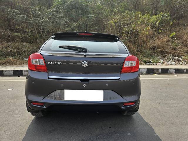 https://images10.gaadi.com/usedcar_image/4312759/original/processed_e053874bd80cd3c487a8e2073b64b100.jpg?imwidth=6402