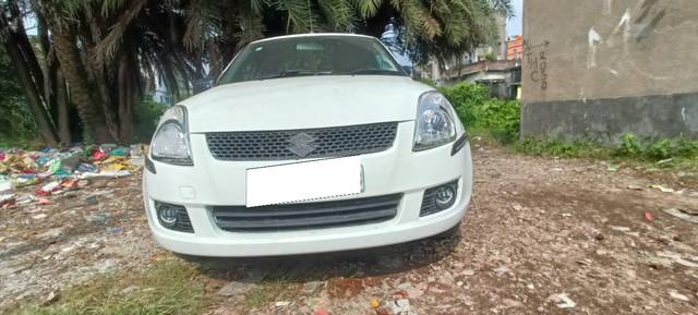 https://images10.gaadi.com/usedcar_image/4312761/original/processed_538377cf-c5d6-437c-b41b-5bec9f937dc8.jpg?imwidth=6400