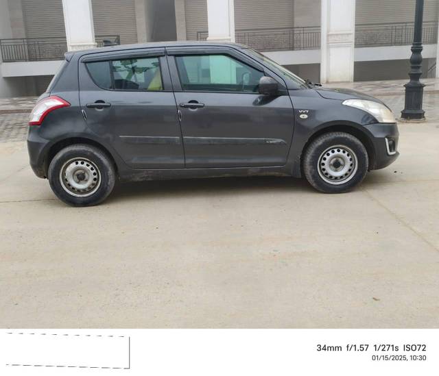 https://images10.gaadi.com/usedcar_image/4312824/original/processed_6ea8507a025a8cc7a3818e781487f341.jpg?imwidth=6401