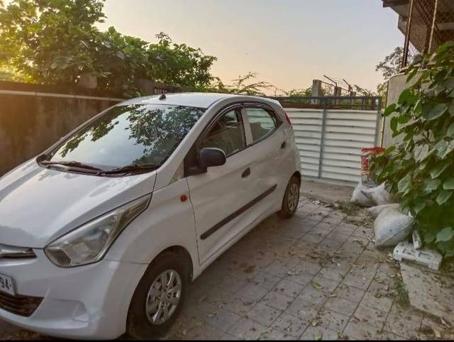 https://images10.gaadi.com/usedcar_image/4312878/original/874374260216a91390177c1eb9b64732.jpg?imwidth=6401