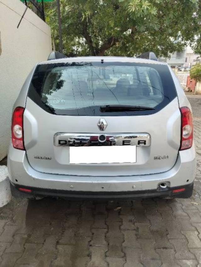 https://images10.gaadi.com/usedcar_image/4312927/original/processed_b8478ef5-3ed5-4023-96c7-79f3c0725531.jpeg?imwidth=6402