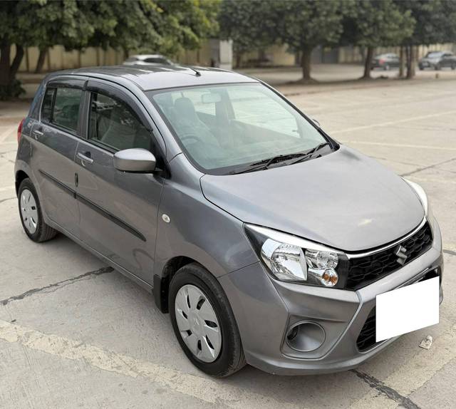 https://images10.gaadi.com/usedcar_image/4313002/original/processed_655428e3e4920167ecd8fa3d94a03f2d.jpg?imwidth=6400