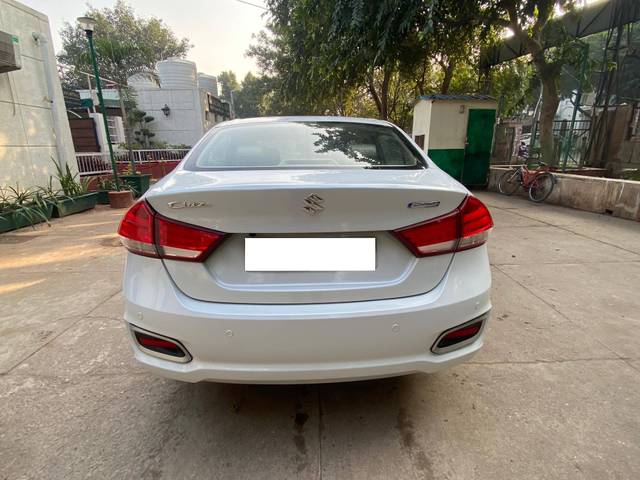 https://images10.gaadi.com/usedcar_image/4313059/original/processed_80983da994ab2a3fb27c1f014050b276.jpeg?imwidth=6402