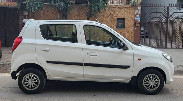 https://images10.gaadi.com/usedcar_image/4313093/original/7f17f25a436b9bc5252f79af35ed97b7.jpg?imwidth=6401