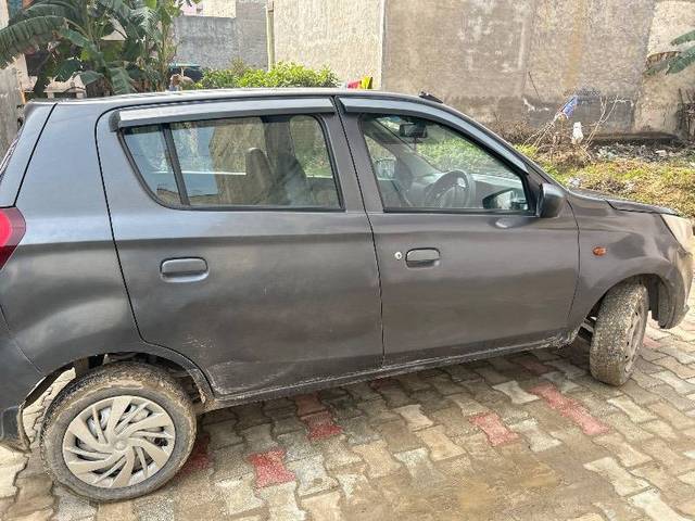 https://images10.gaadi.com/usedcar_image/4313120/original/1f736421a6212ea2337419a27a3366ca.jpg?imwidth=6402