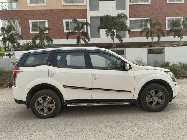 https://images10.gaadi.com/usedcar_image/4313207/original/413fc1c37689148b7feb7e282441fb7b.jpg?imwidth=6401