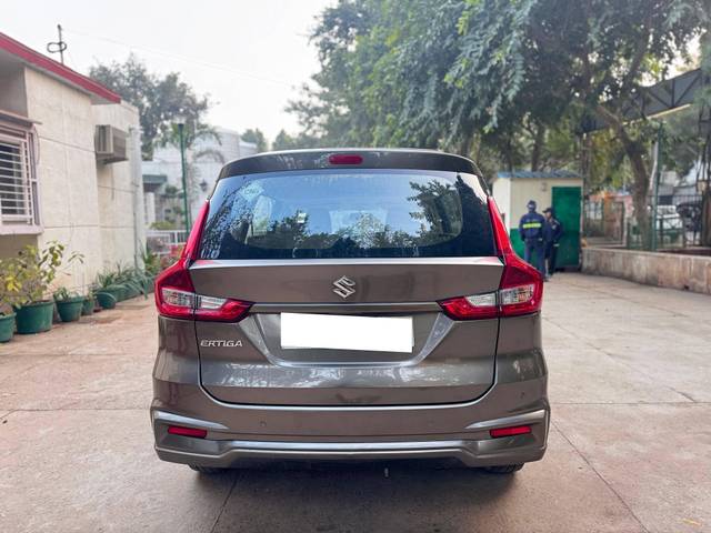 https://images10.gaadi.com/usedcar_image/4313215/original/processed_4f3a16a8e707aa58b4efb66ba981186c.jpeg?imwidth=6402