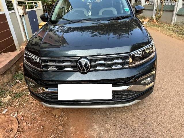 https://images10.gaadi.com/usedcar_image/4313271/original/processed_8ee39cde-3c32-4e5f-8ff0-26091edd01ce.jpeg?imwidth=6400