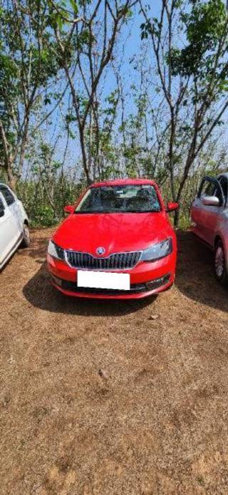 Skoda Rapid Skoda Rapid 1.5 TDI AT Ambition BSIV