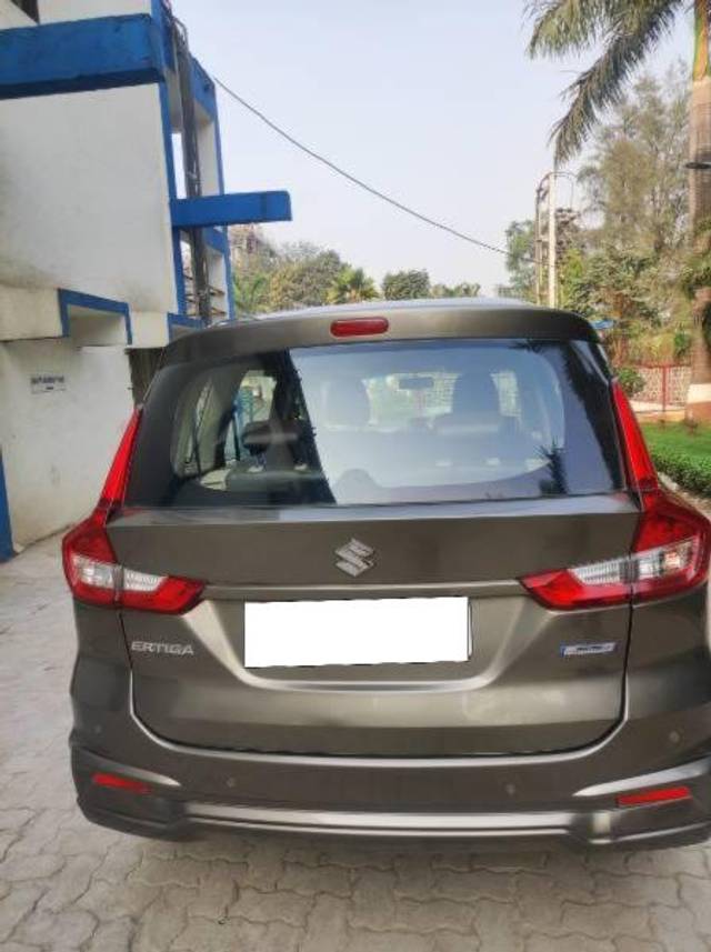 https://images10.gaadi.com/usedcar_image/4313341/original/processed_d8e42c9e-703a-43dd-8089-c0896567e588.jpeg?imwidth=6401