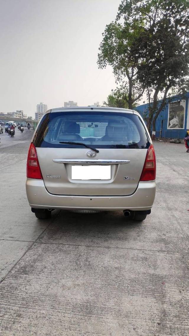 https://images10.gaadi.com/usedcar_image/4313347/original/processed_42a4694aa738d7613ec0b5ad284e28e7.jpg?imwidth=6402