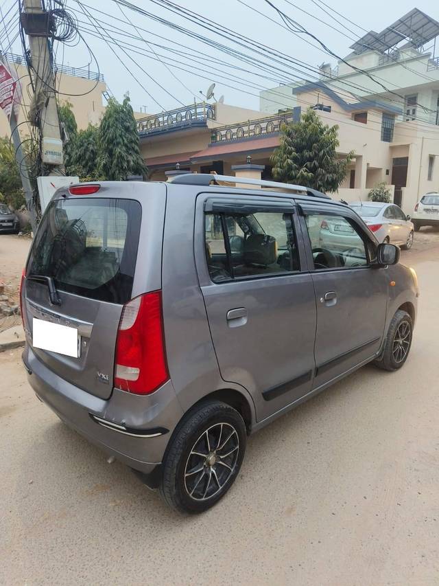 https://images10.gaadi.com/usedcar_image/4313379/original/processed_9d87eb80d35470e54493367883309995.jpg?imwidth=6401