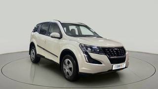 Mahindra XUV500 Mahindra XUV500 W7 AT