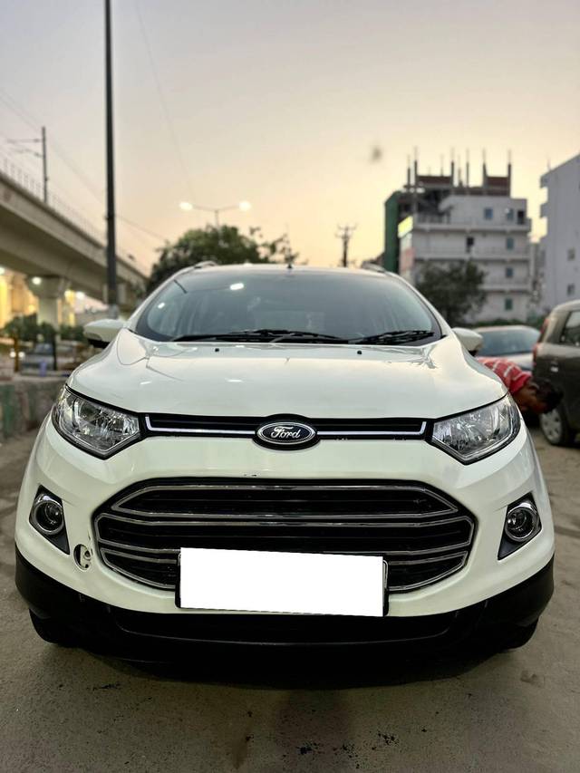 https://images10.gaadi.com/usedcar_image/4313450/original/processed_046be6e235d9e5807d4e7ed0cb8e4ca5.jpg?imwidth=6402