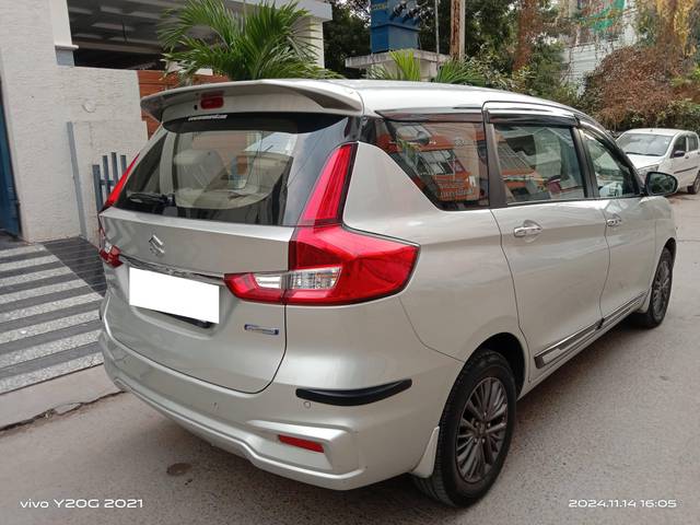 https://images10.gaadi.com/usedcar_image/4313455/original/processed_92c393e68dcd0a89358b42887130f50f.jpg?imwidth=6401