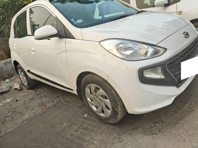 https://images10.gaadi.com/usedcar_image/4313478/original/processed_c8197f418269e479f6e61573c81175ab.jpg?imwidth=6400