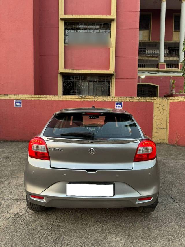 https://images10.gaadi.com/usedcar_image/4313533/original/processed_704d5ebfbbe17235705d93e5bc0733cc.jpg?imwidth=6402