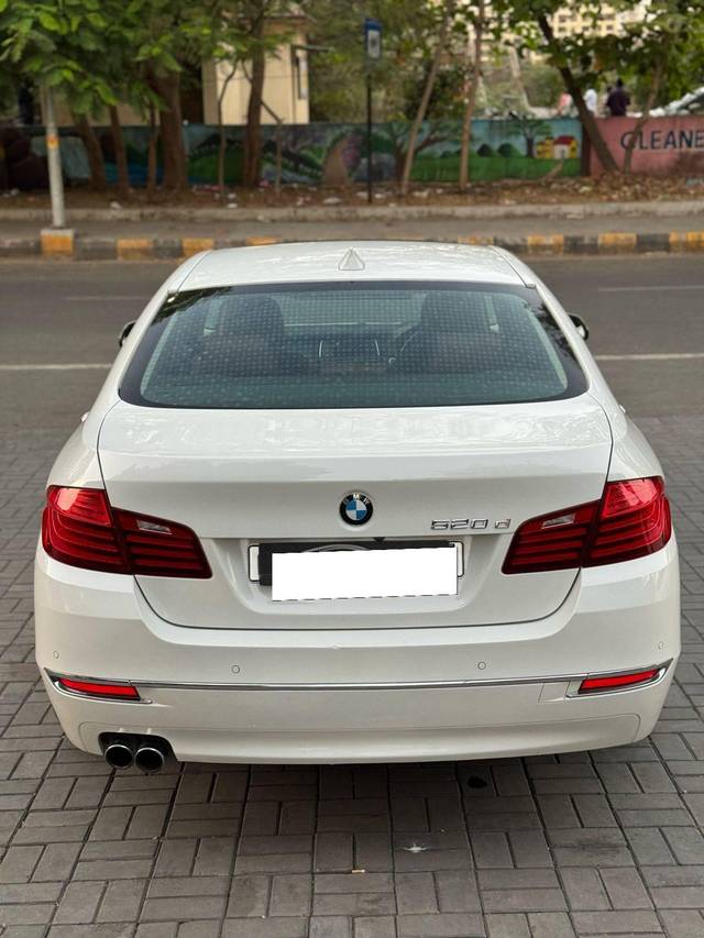 https://images10.gaadi.com/usedcar_image/4313545/original/processed_461d8756ba70002d390f1b4f5d0e6a1e.jpg?imwidth=6401