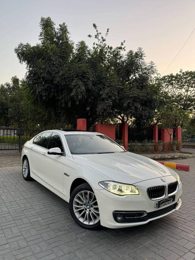 https://images10.gaadi.com/usedcar_image/4313545/original/processed_fc2ca5f78b65b58d67c3c58a1394251e.jpg?imwidth=6400