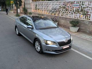 Skoda Superb 2016-2020 Skoda Superb Corporate 1.8 TSI MT