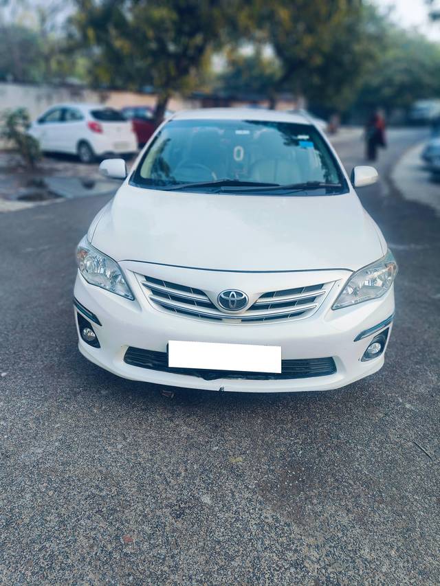 https://images10.gaadi.com/usedcar_image/4314477/original/processed_a1a81461adba3b1499f469c7cd4206c8.jpg?imwidth=6402