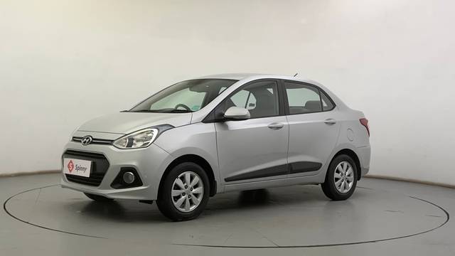 https://images10.gaadi.com/usedcar_image/4314503/original/79f2feff35d7c72637e915d570e58f37.JPG?imwidth=6400