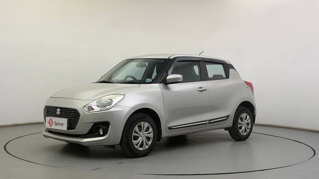 https://images10.gaadi.com/usedcar_image/4314506/original/e03f543d9674fb76285cf087bb72c529.JPG?imwidth=6400