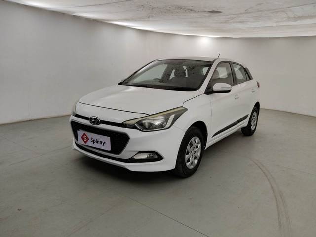 https://images10.gaadi.com/usedcar_image/4314863/original/fc2dfac123f7b739ac4664f7e09e371e.jpg?imwidth=6400