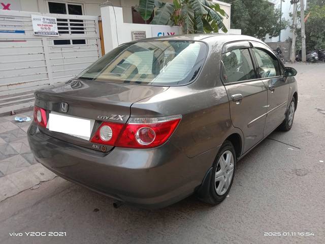 https://images10.gaadi.com/usedcar_image/4315019/original/processed_07a72781f7fc21881e3f2c0c63de922c.jpg?imwidth=6401