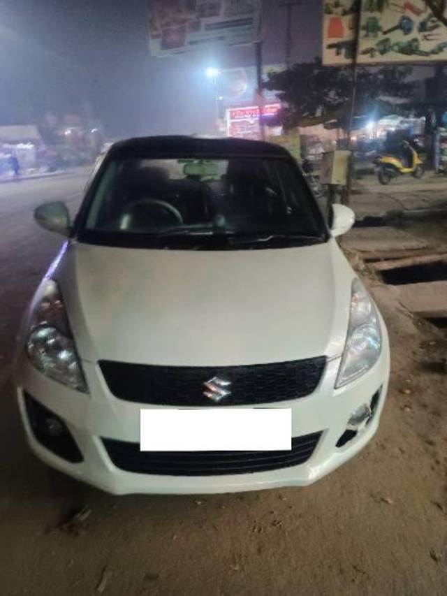 https://images10.gaadi.com/usedcar_image/4315027/original/processed_da83cd78-fd00-417c-a2ab-120b82a2a082.jpg?imwidth=6402